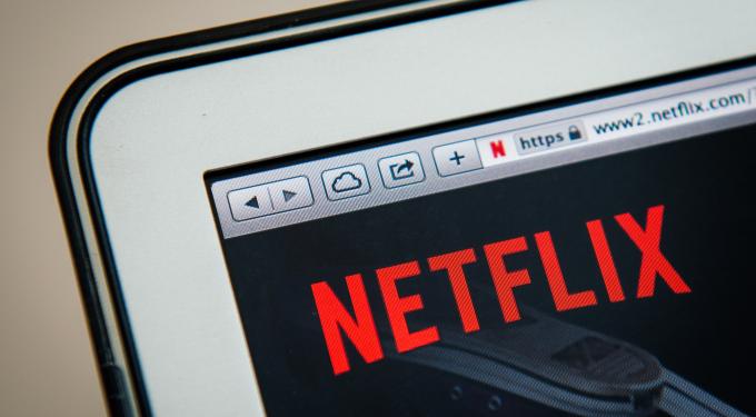 What 5 Top Netflix Analysts Are Saying Before Earnings