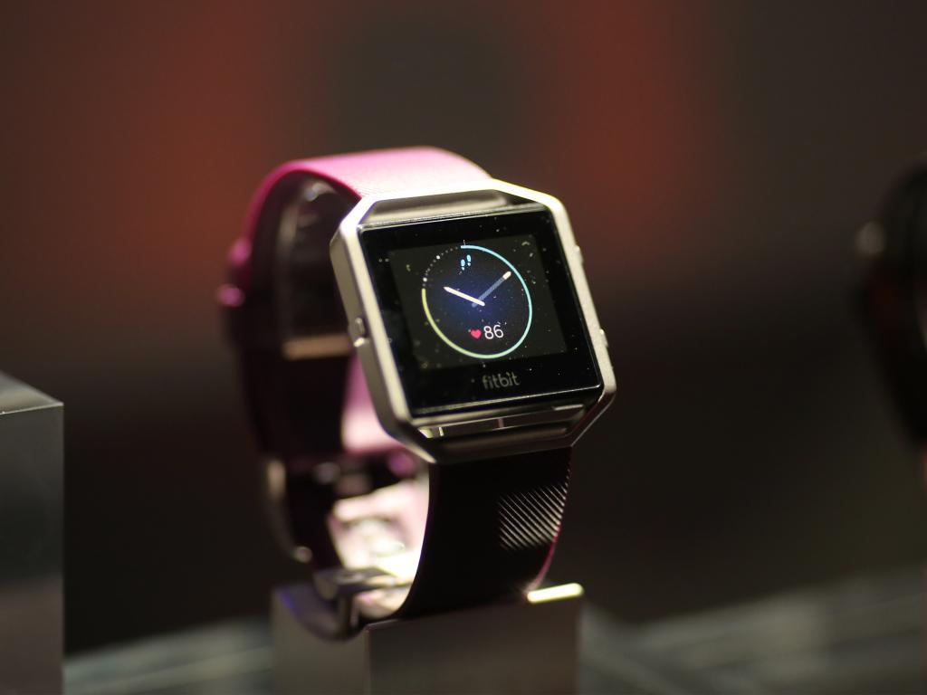 fitbit inc nyse fit apple inc nasdaq aapl can fitbit s blaze compete benzinga fitbit inc nyse fit apple inc nasdaq aapl can fitbit s blaze compete benzinga