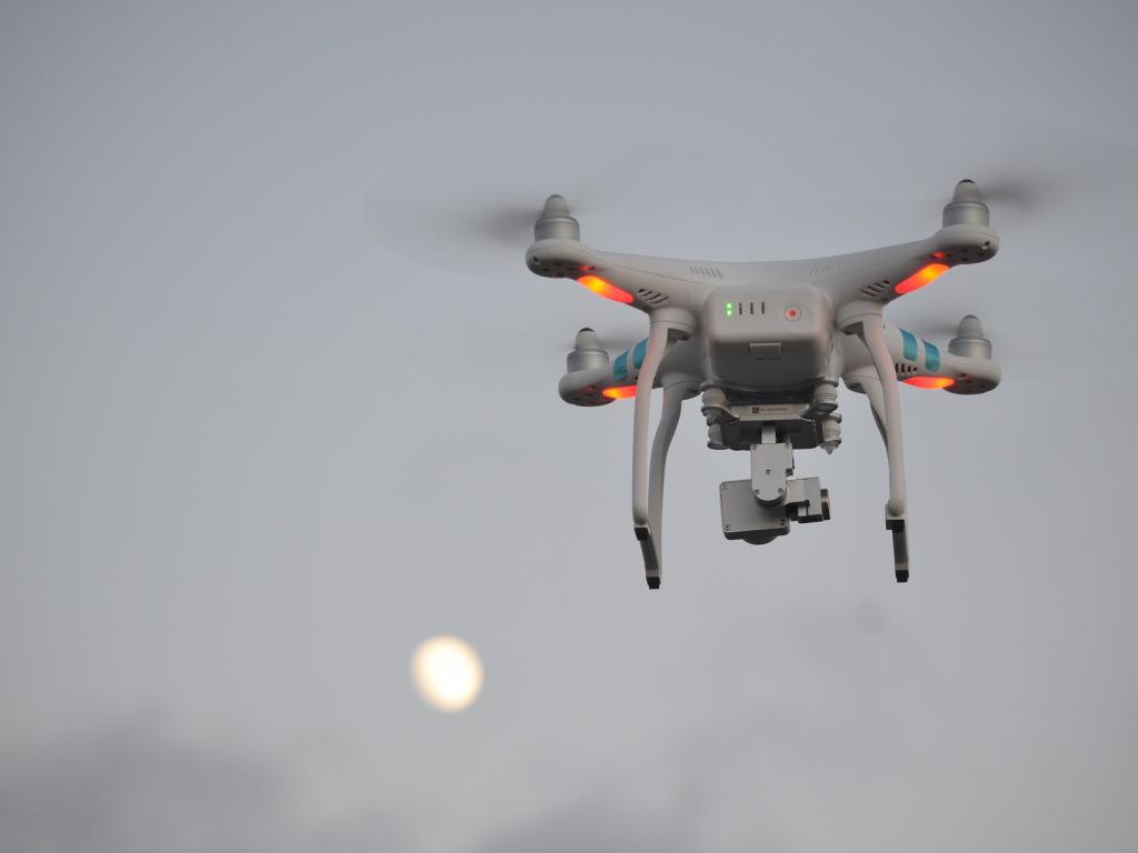 Federal court rules FAA can't regulate hobbyists' drones